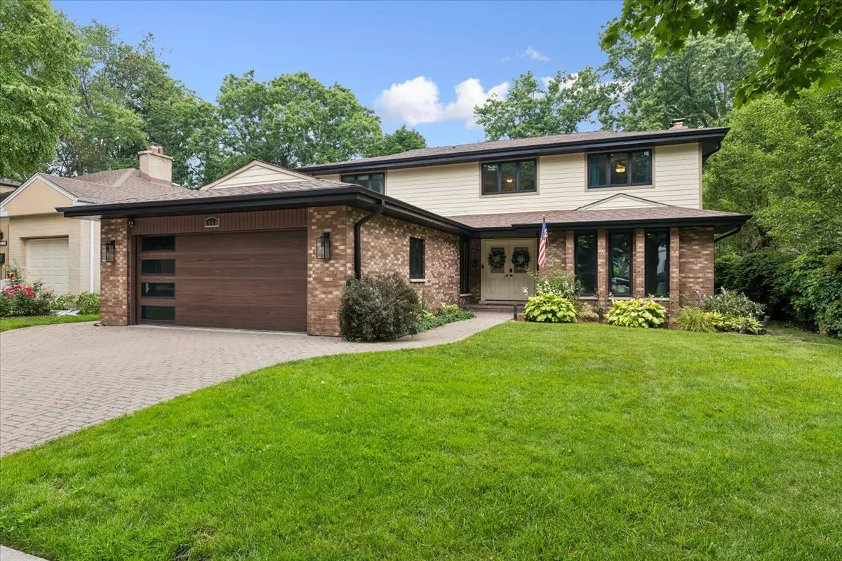 6940 N Mendota Avenue, Chicago, IL 60646 - #1