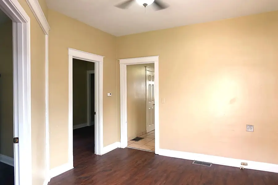 13223 S Buffalo Avenue, Chicago, IL 60633 - #3