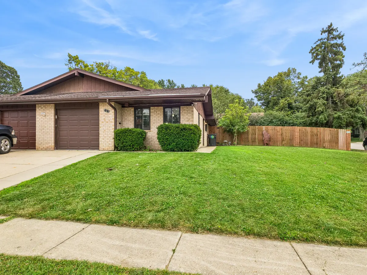 131 Innsbrook Drive, Streamwood, IL 60107 - #1