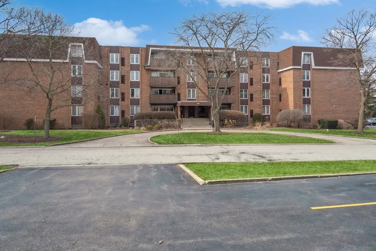 129 S Spruce Avenue #104, Wood Dale, IL 60191 - #1