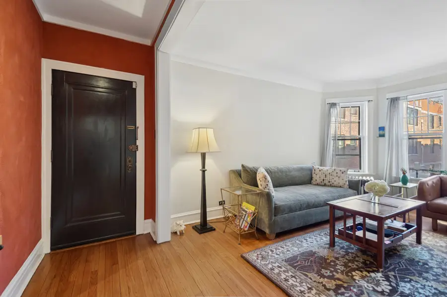 728 1/2 Hinman Avenue #2S, Evanston, IL 60202 - #3