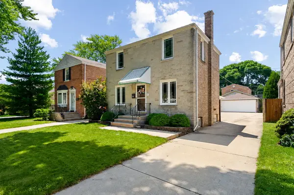 5050 N Neenah Avenue, Chicago, IL 60656