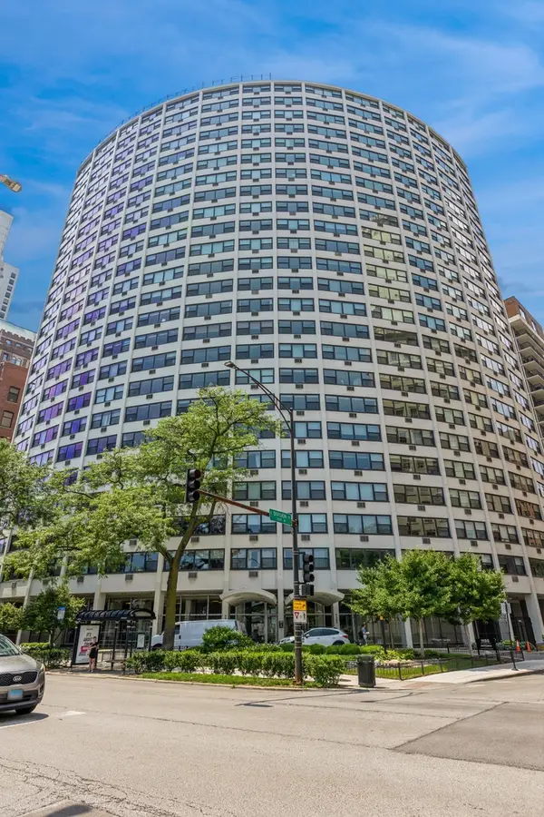 1150 N Lake Shore Drive #9J, Chicago, IL 60611