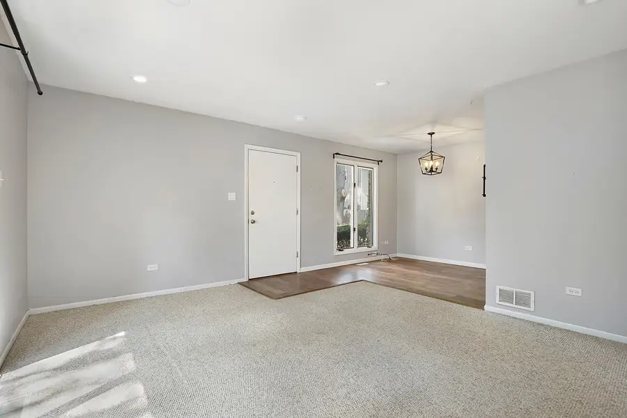 415 Sunnybrook Lane, Wheaton, IL 60187 - #3