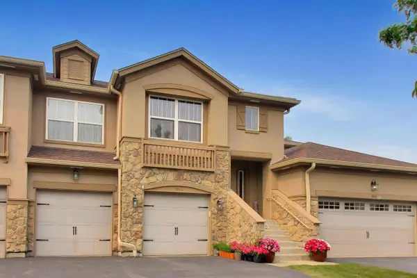 1960 Crenshaw Circle #1960, Vernon Hills, IL 60061