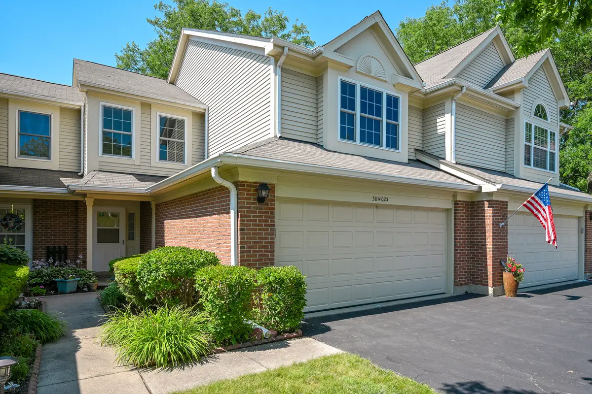30W023 Laurel Court, Warrenville, IL 60555 - #1