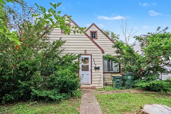 317 Grandview Drive, Round Lake Park, IL 60073