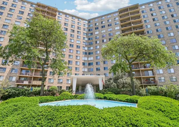 6833 N Kedzie Avenue #504, Chicago, IL 60645