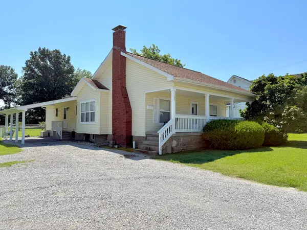 1109 S Court Street, Marion, IL 62959
