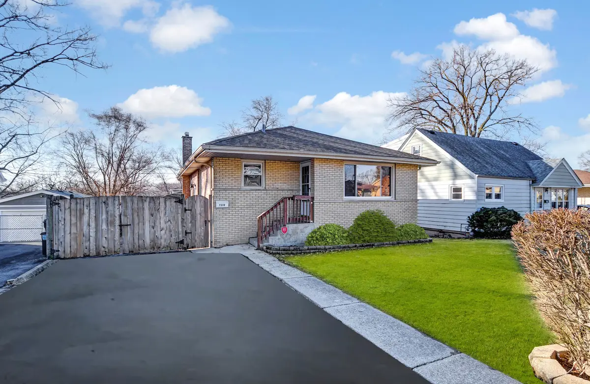 Address Withheld By Seller, Worth, IL 60482 - #1