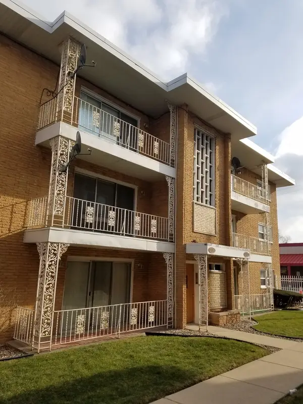 2348 W 111th Street #3, Chicago, IL 60643