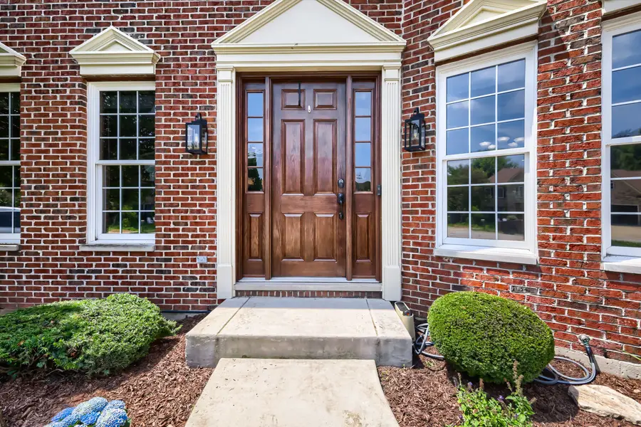 376 Amy Court, Glen Ellyn, IL 60137 - #3