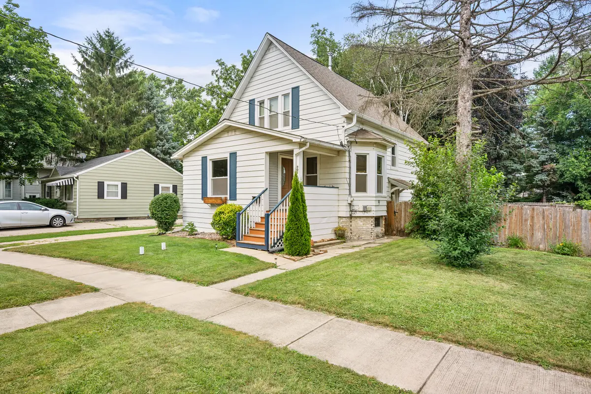 902 N 12th Street, Dekalb, IL 60115 - #1