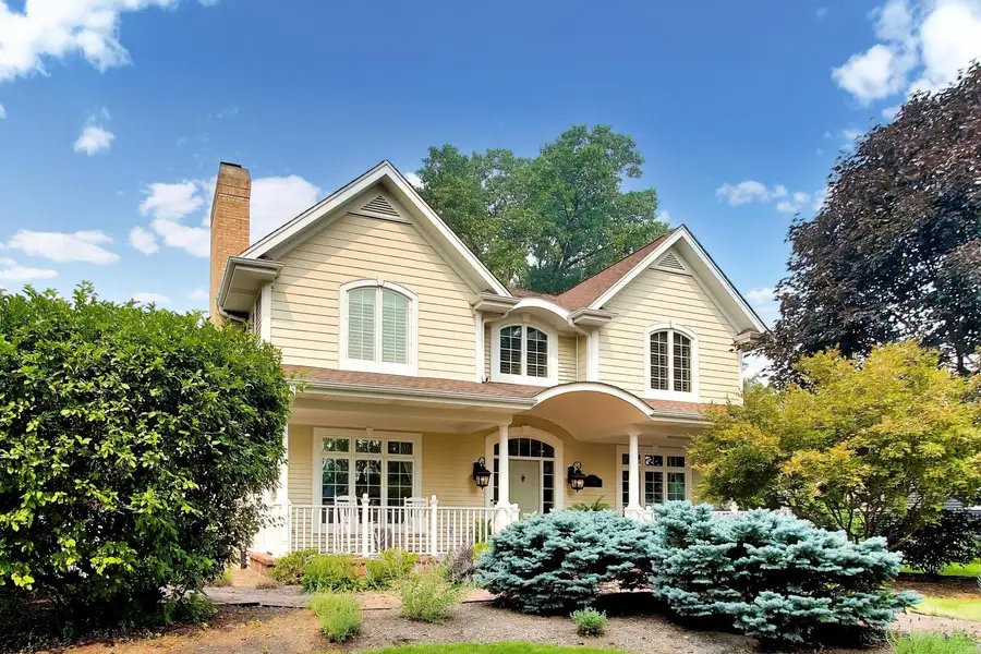 1600 N Vail Avenue, Arlington Heights, IL 60004 - #2