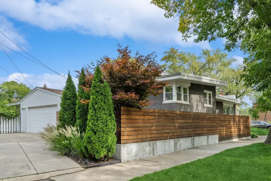 2804 W Rascher Avenue, Chicago, IL 60625 - #2