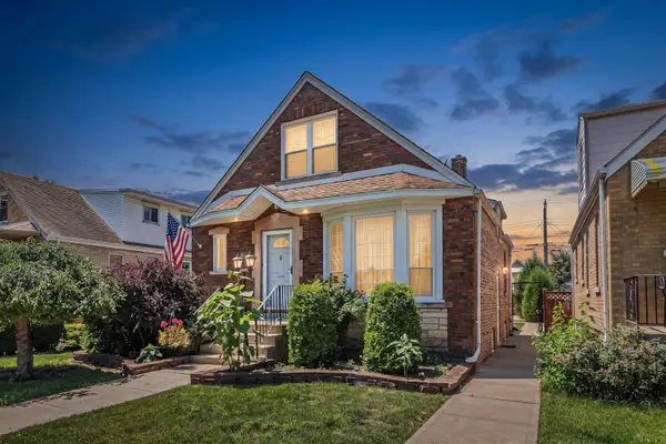 3448 N Oleander Avenue, Chicago, IL 60634
