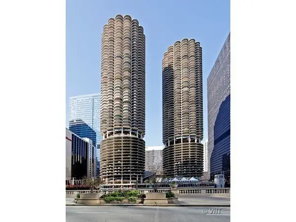 300 N State Street #4333, Chicago, IL 60654