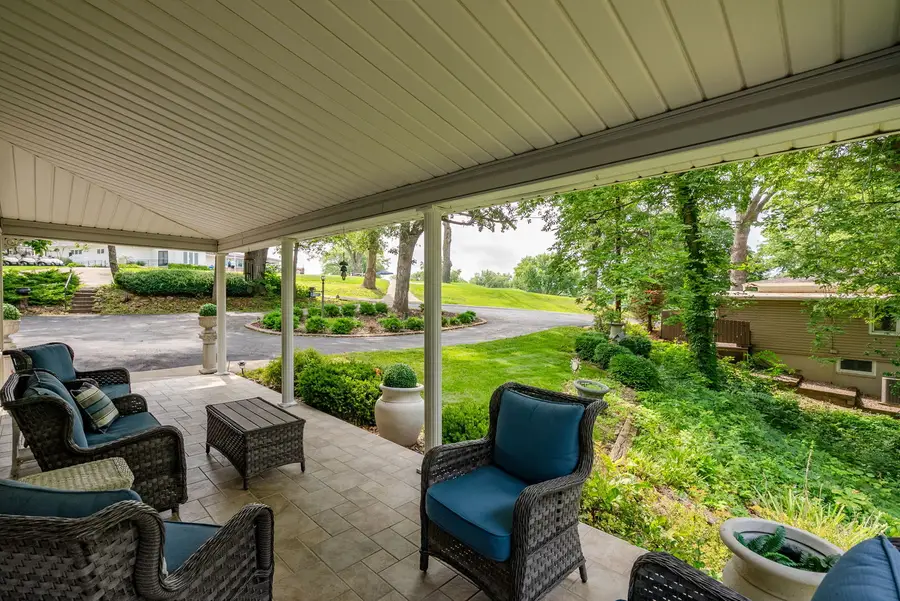 2127 17th Avenue, De Witt, IA 52742 - #3