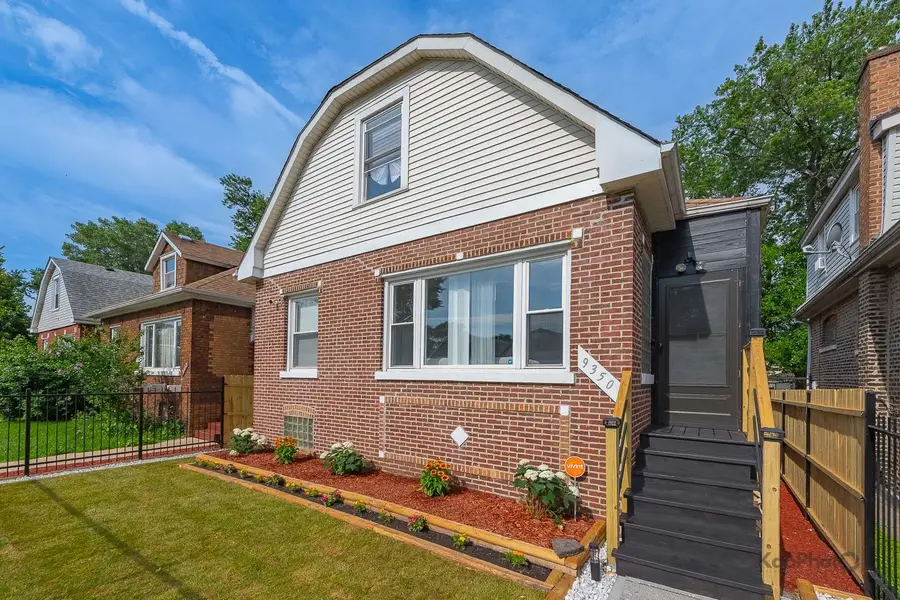 9350 S Manistee Avenue, Chicago, IL 60617 - #2