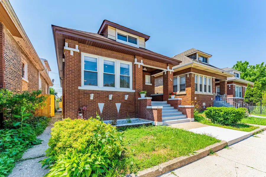 6106 S California Avenue, Chicago, IL 60629 - #2