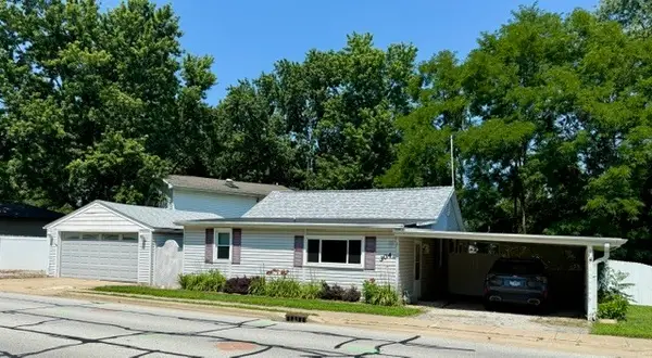 304 Franklin Street, Mahomet, IL 61853