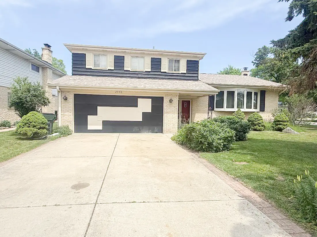 2433 S Shag Bark Trail, Arlington Heights, IL 60005 - #1