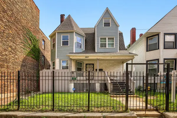 1957 E 72nd Street, Chicago, IL 60649