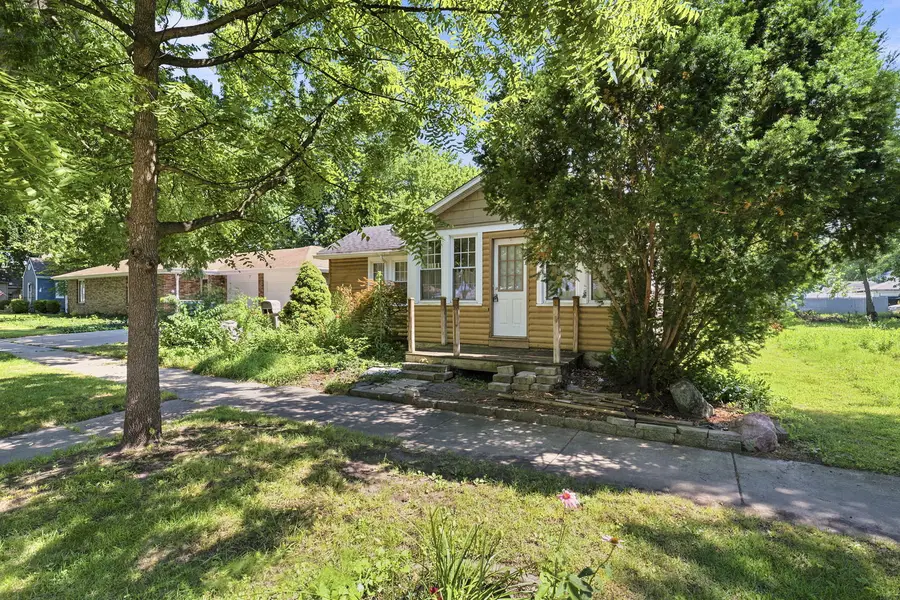 727 E Jackson Street, Morris, IL 60450 - #2