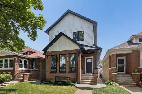 4941 N Kildare Avenue, Chicago, IL 60630
