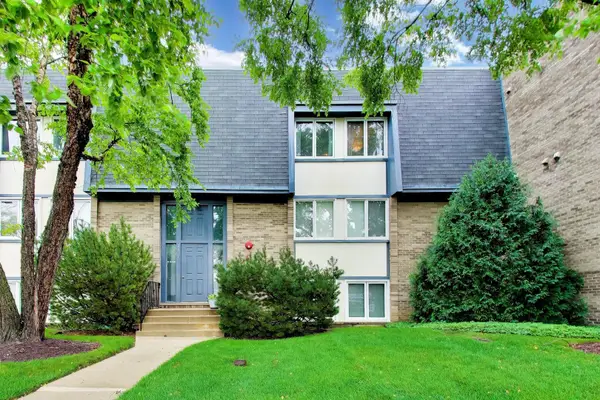 2017 Ammer Ridge Court #302, Glenview, IL 60025