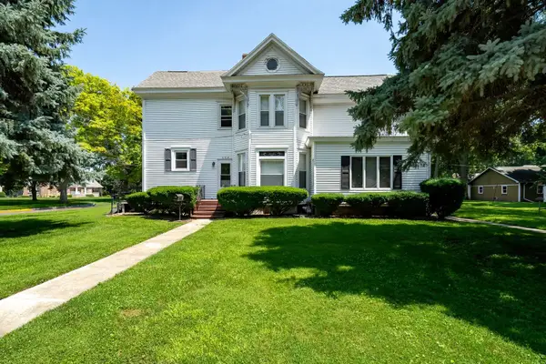302 S Oak Street, Pontiac, IL 61764