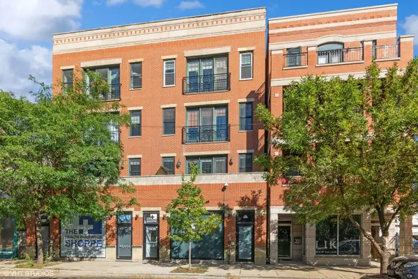 1836 W Belmont Avenue #4, Chicago, IL 60657