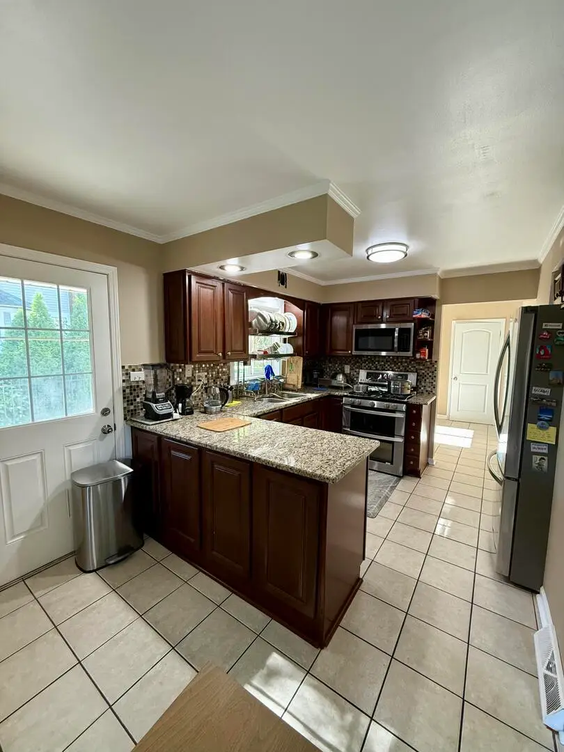 1140 S Van Buren Avenue, Des Plaines, IL 60018 - #2