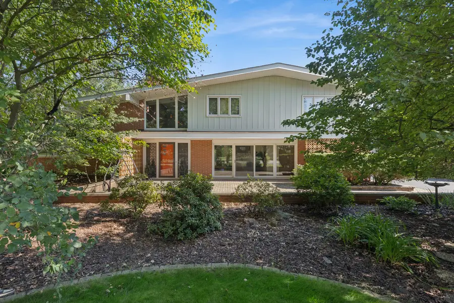 888 Country Club Road, Crystal Lake, IL 60014 - #3