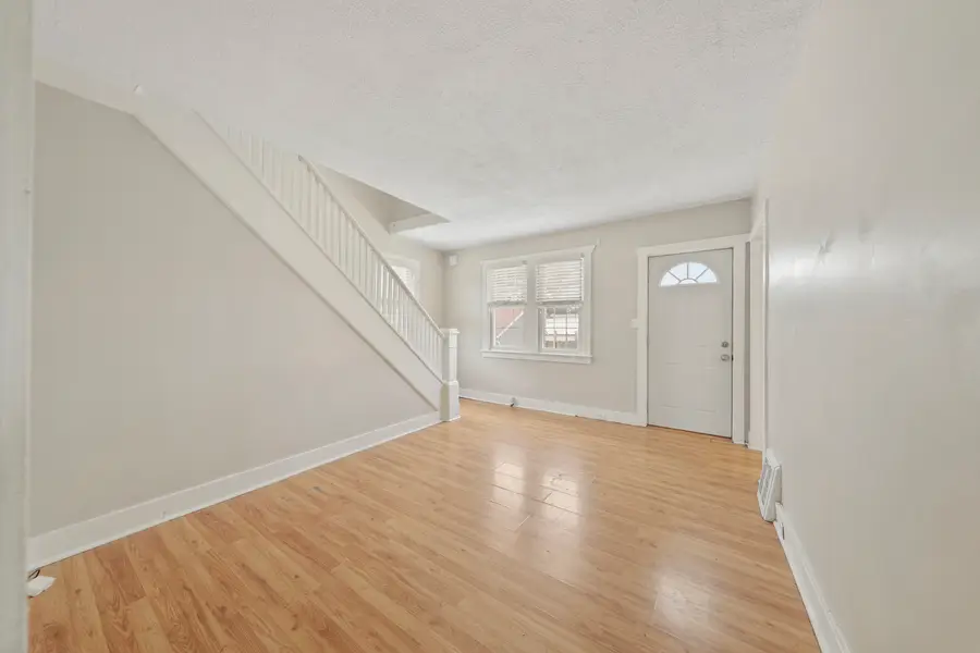 1012 1/2 W Lafayette Street, Ottawa, IL 61350 - #3
