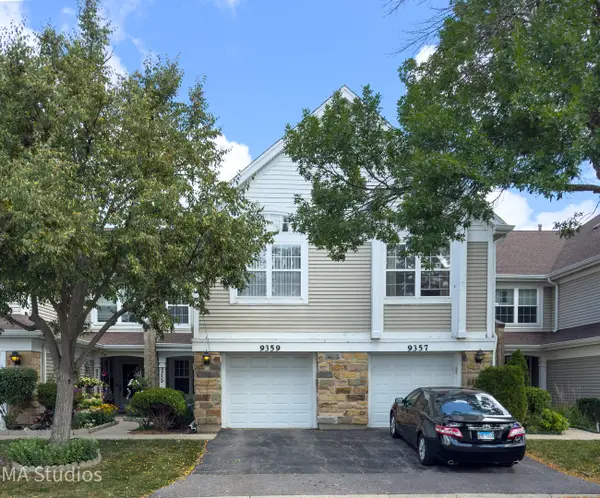 9359 Brockton Lane, Des Plaines, IL 60016