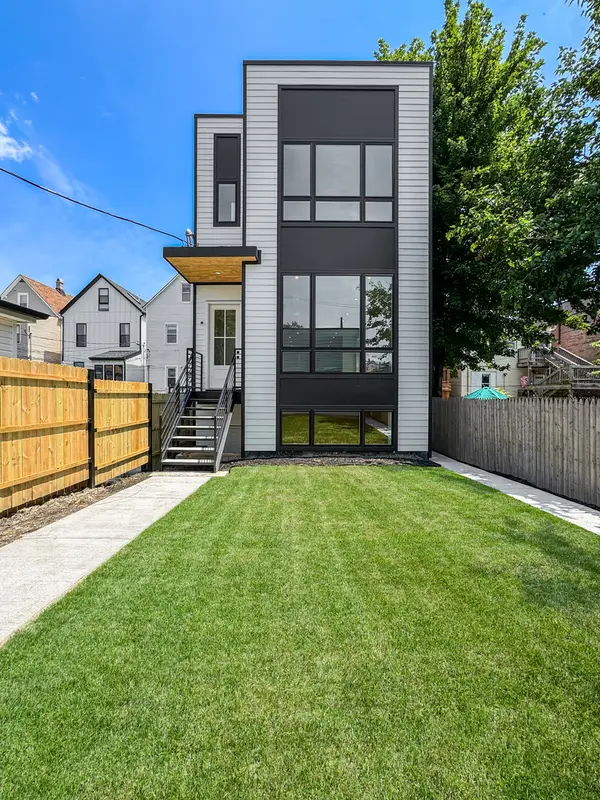 1728 N Sawyer Avenue #Rear, Chicago, IL 60647