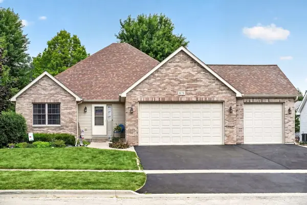 673 Bayfield Drive, DeKalb, IL 60115