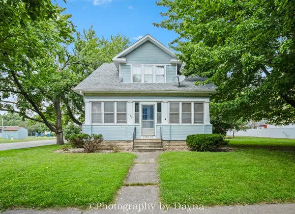 502 E 4th Street, Momence, IL 60954