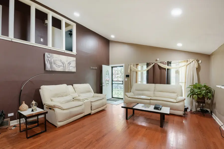 15318 Hastings Drive, Dolton, IL 60419 - #2