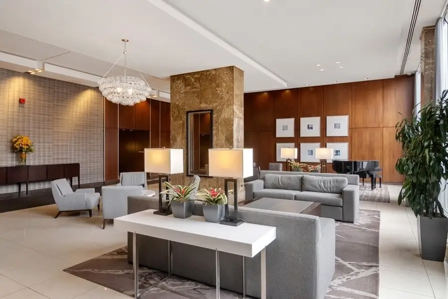 655 W Irving Park Road #4011, Chicago, IL 60613 - #2