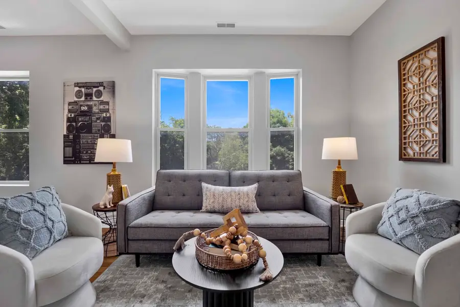 1457 W Thome Avenue #2, Chicago, IL 60660 - #3