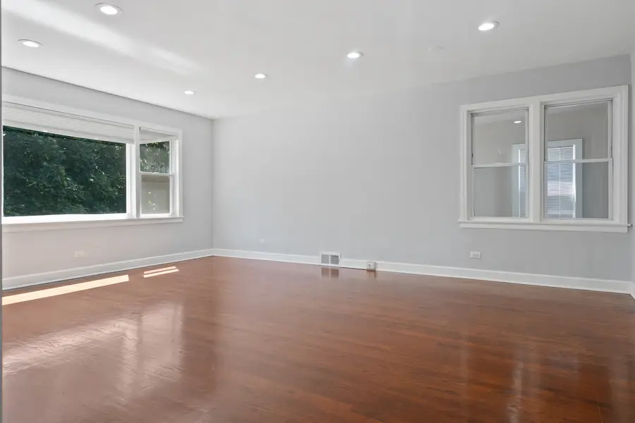 8156 Knox Avenue, Skokie, IL 60076 - #2