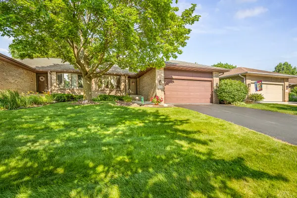 1130 Fox Chase Lane, Rockford, IL 61107