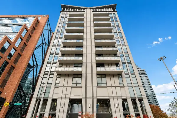 740 W Fulton Street #1303, Chicago, IL 60661