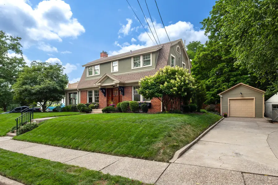 46 Kenwood Avenue, Davenport, IA 52803 - #2