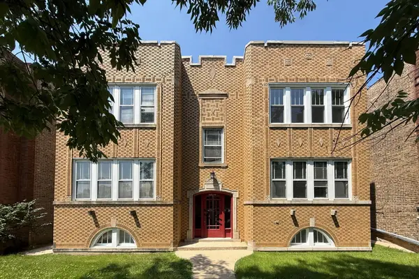 5644-46 W Melrose Street, Chicago, IL 60634