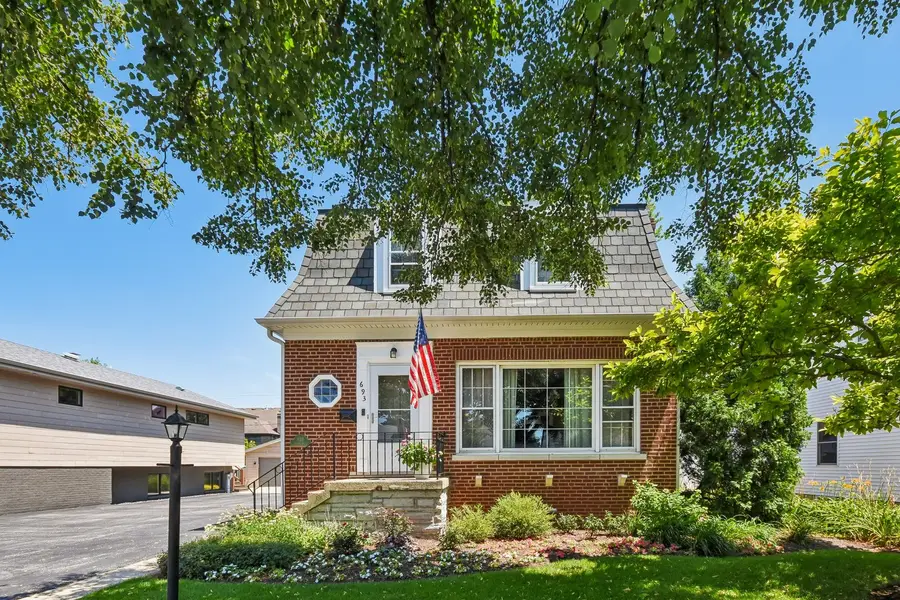 693 S Spring Road, Elmhurst, IL 60126 - #2