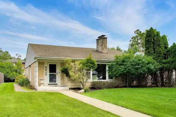 5625 N Kilbourn Avenue, Chicago, IL 60646