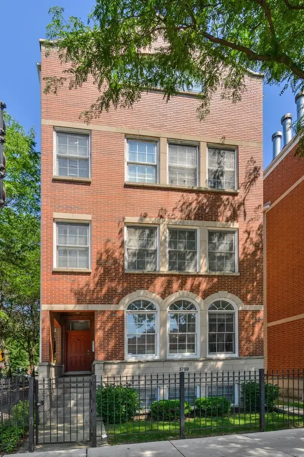 3759 N Ashland Avenue #2, Chicago, IL 60613